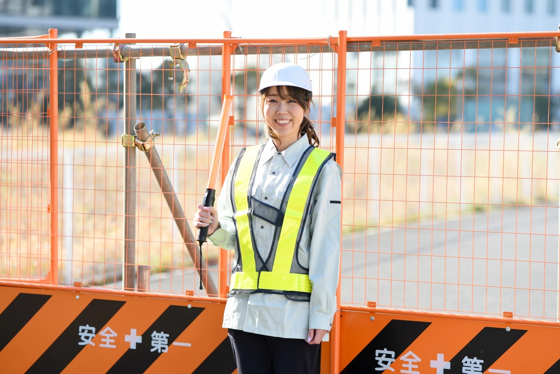 安定した収入と福利厚生